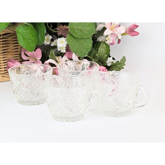 Set of 4 Duncan & Miller EAPG Punch Cups 1890s Clear Glass Star Diamond Pattern - Picture 2 of 9